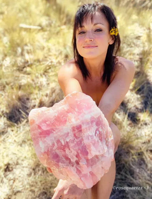 sometimes my rocks come with me 💎 by rose_quartzzX