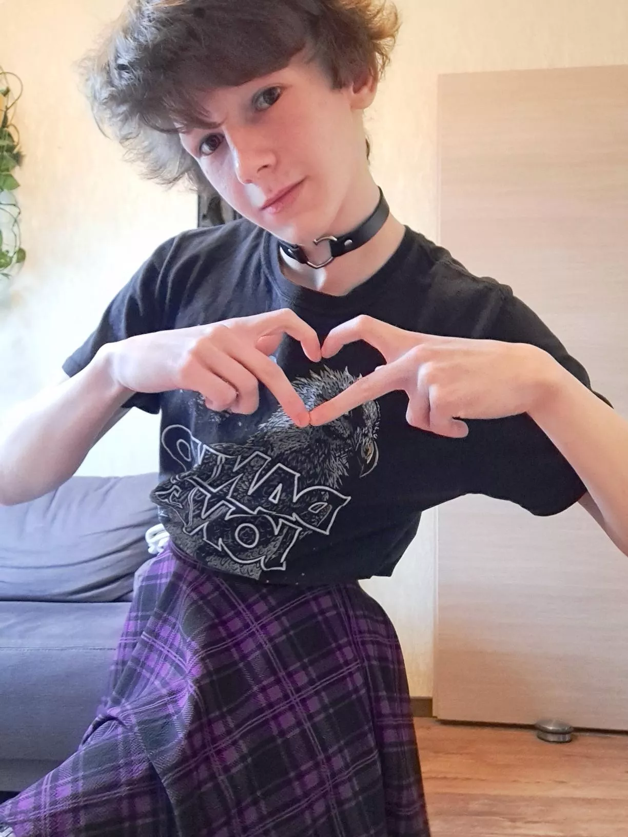 Spreading fem-love x3 posted by Exotic_Possibility99