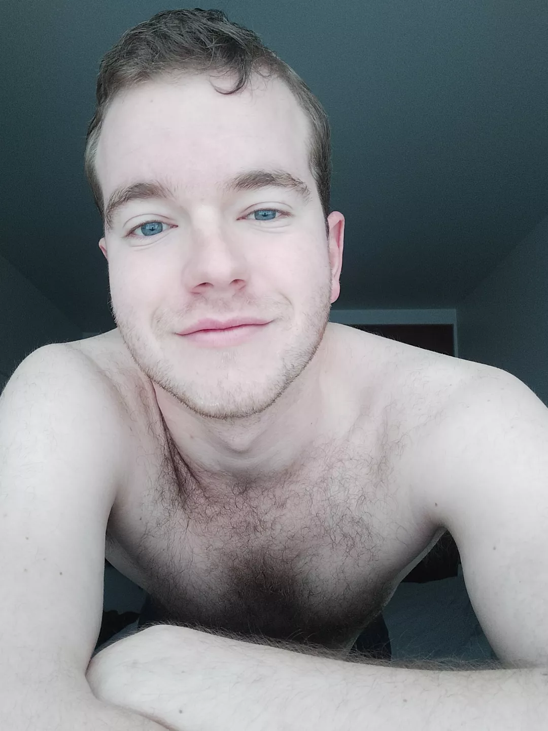 Sun is out after three gloomy weeks! posted by Arkmado