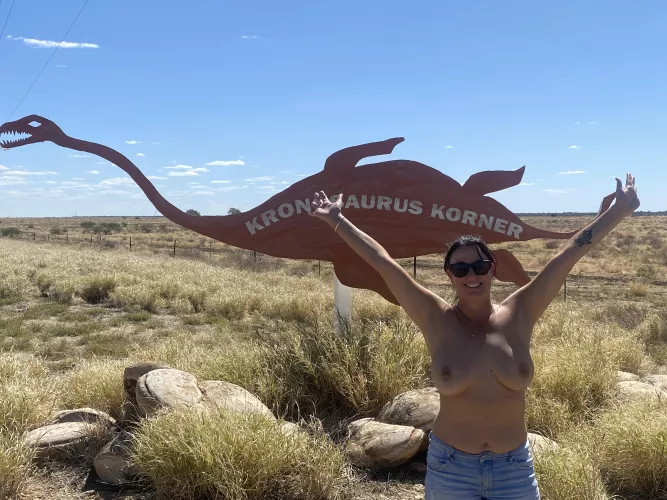 Titty flashing for the tourists by bdsmexplorers