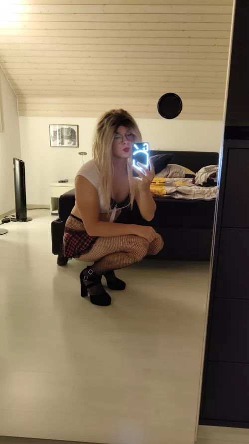 Would you give me a good time if you das me Like this? 🥺 by Sissy-Laura99