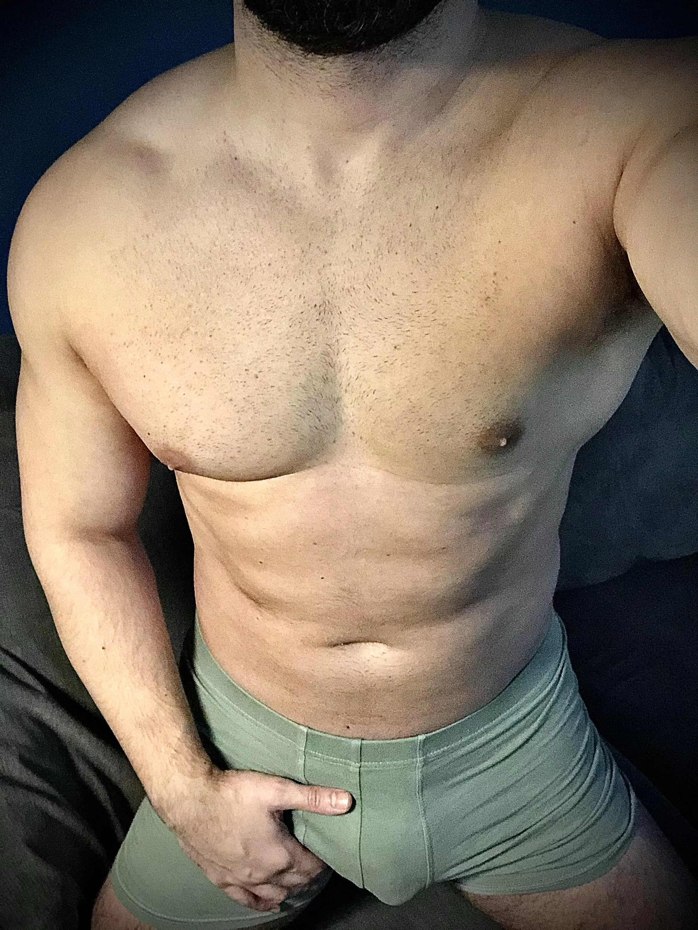 [31] 💪🏻😎 posted by LeeDoesTheWoods