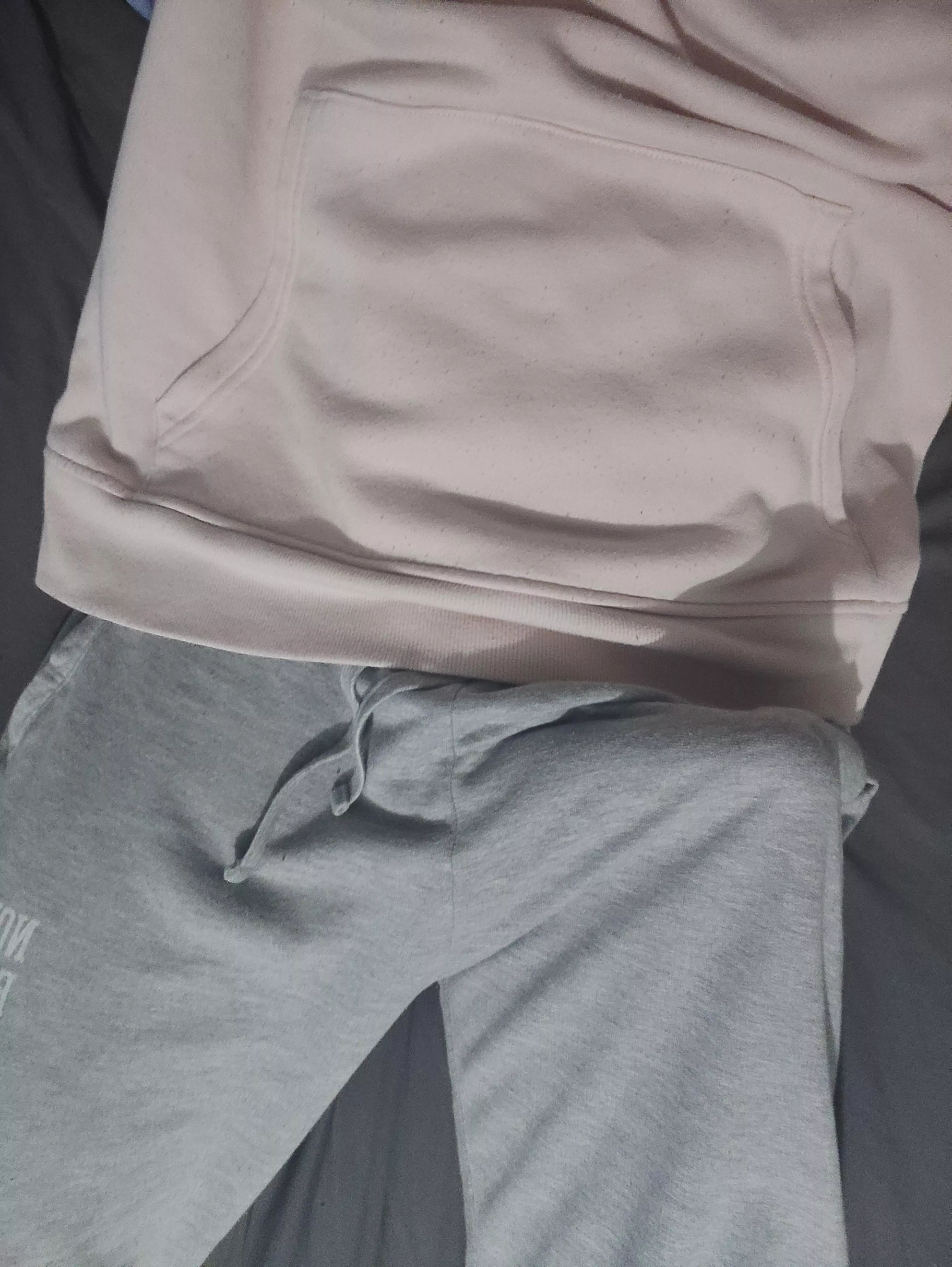 At least it's easy to grab from the pocket. DMs open posted by Sharp_Noise815