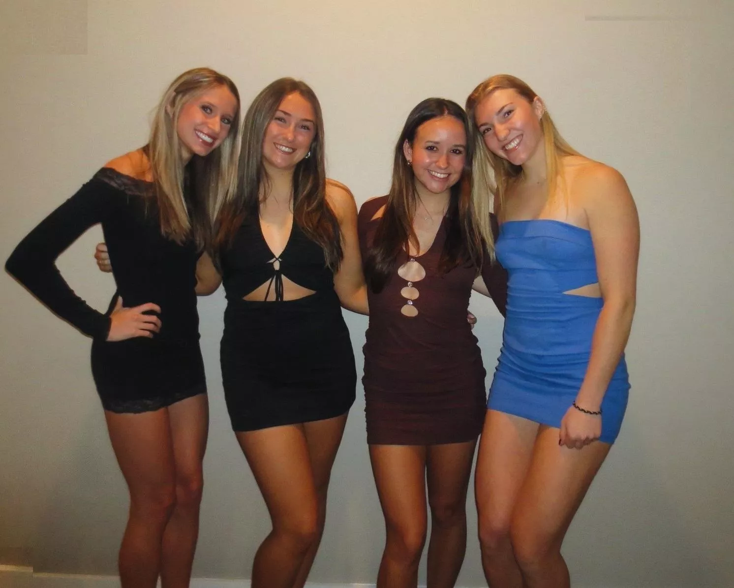 Dem legs though posted by asdfjhsdfa