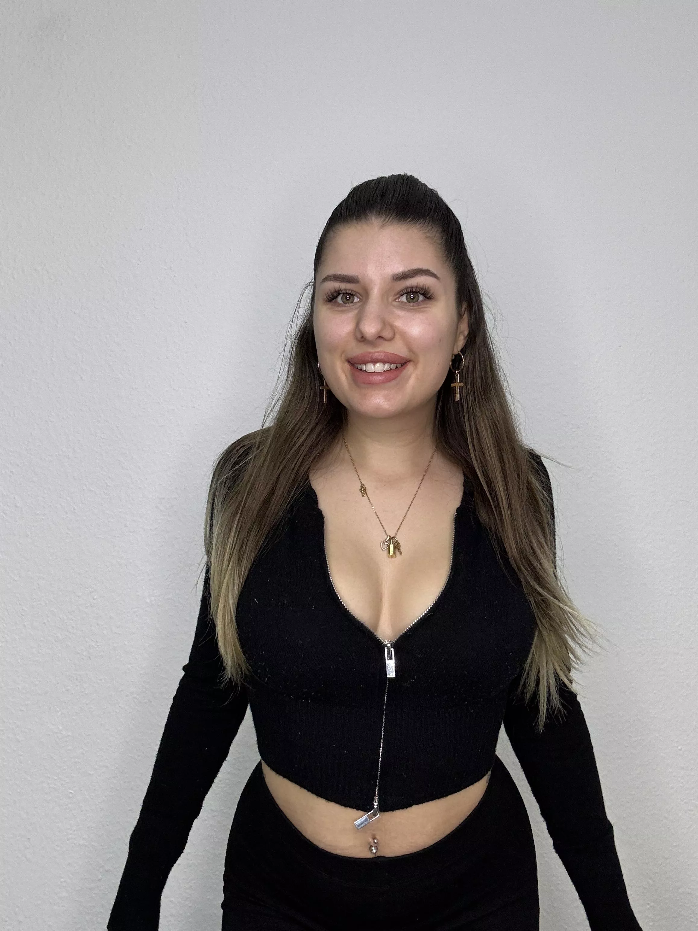 Feeling lovely today posted by plangentDaniel619