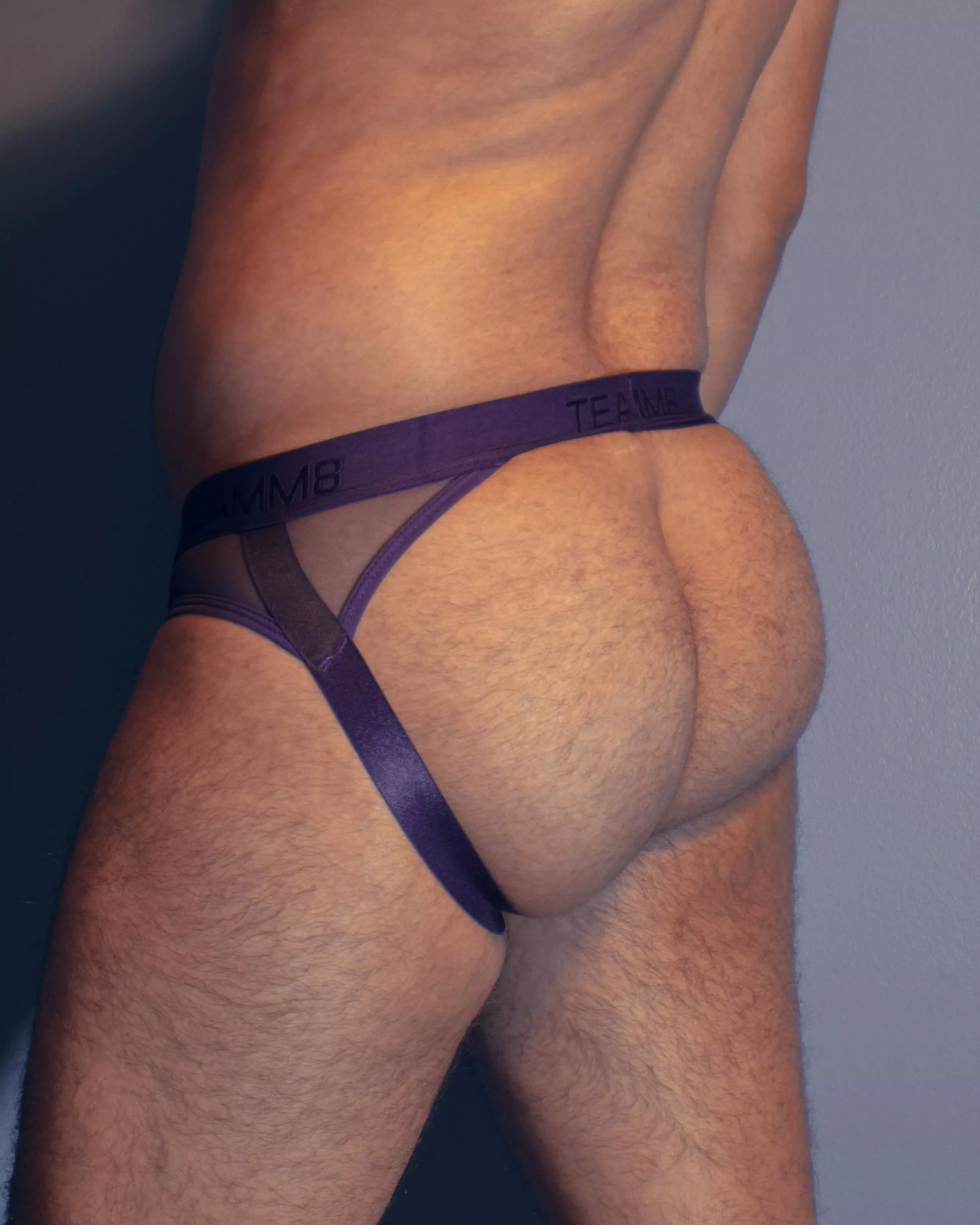 Hairy or should I shave? posted by Evening_Reception_25