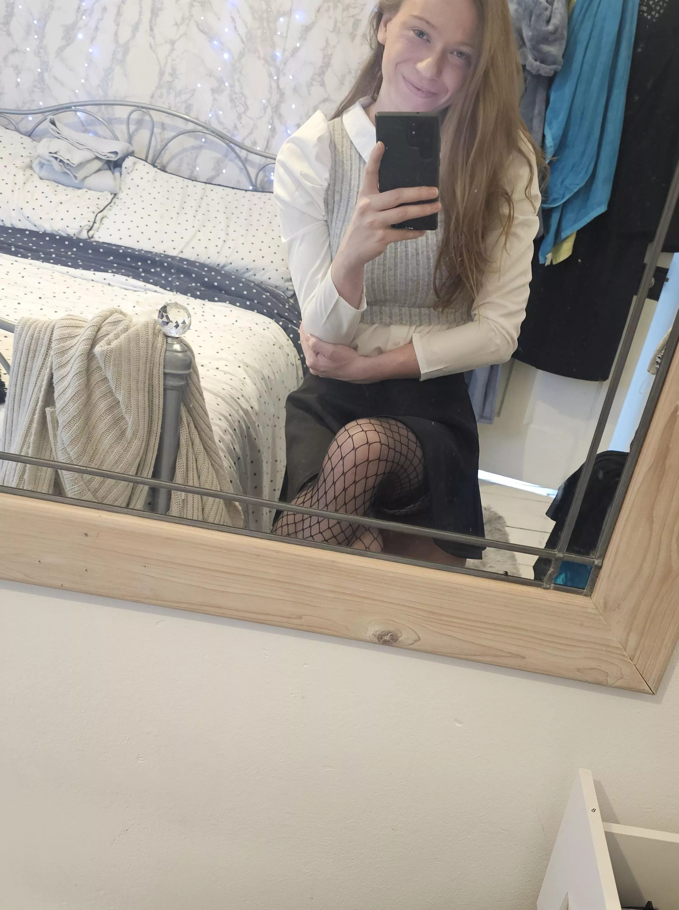 Hope everyone had a good weekend! 😘 posted by xkay_ley