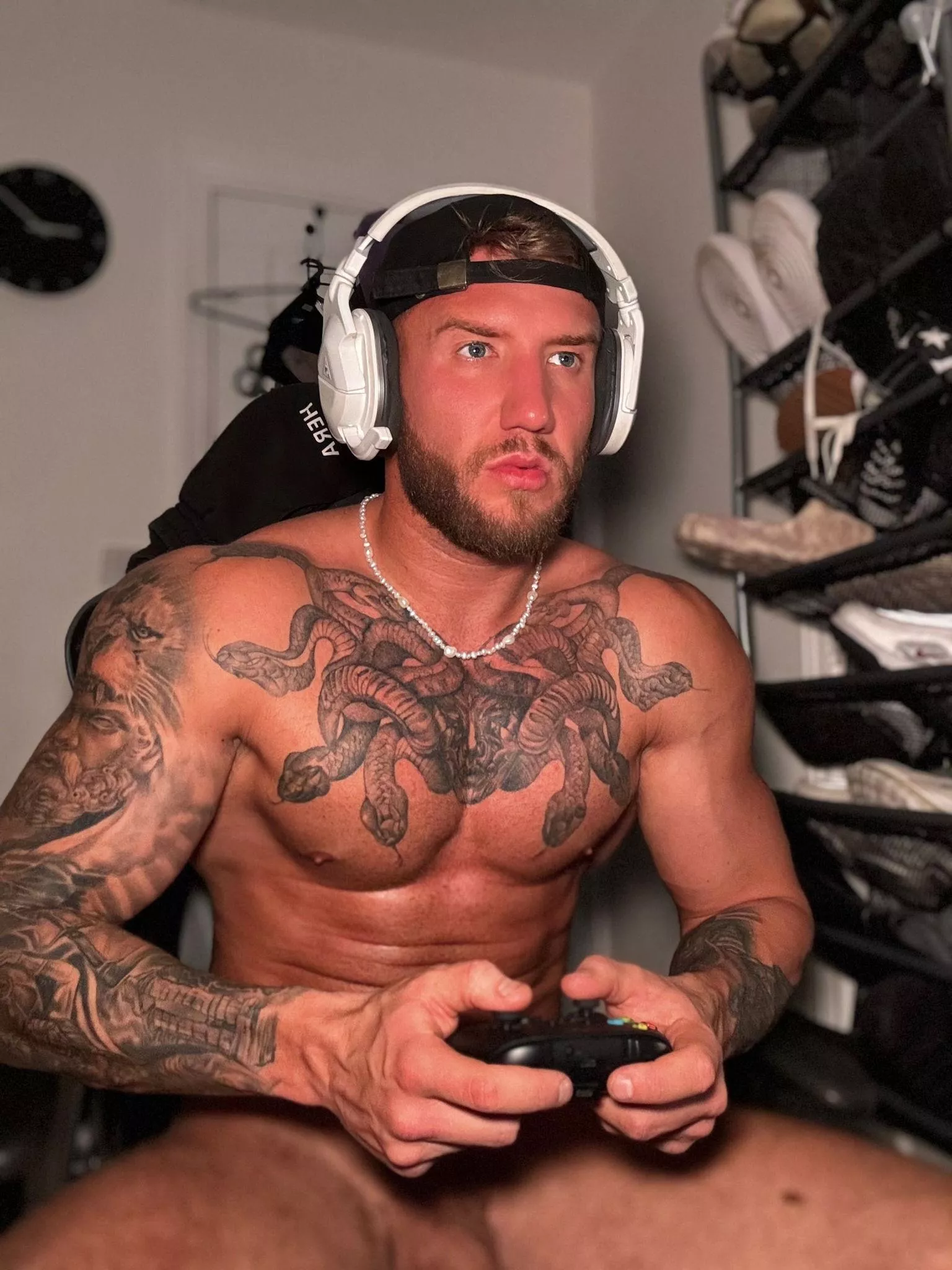 I concentrate well on the game because the loser gets his ass fucked posted by onlybigj