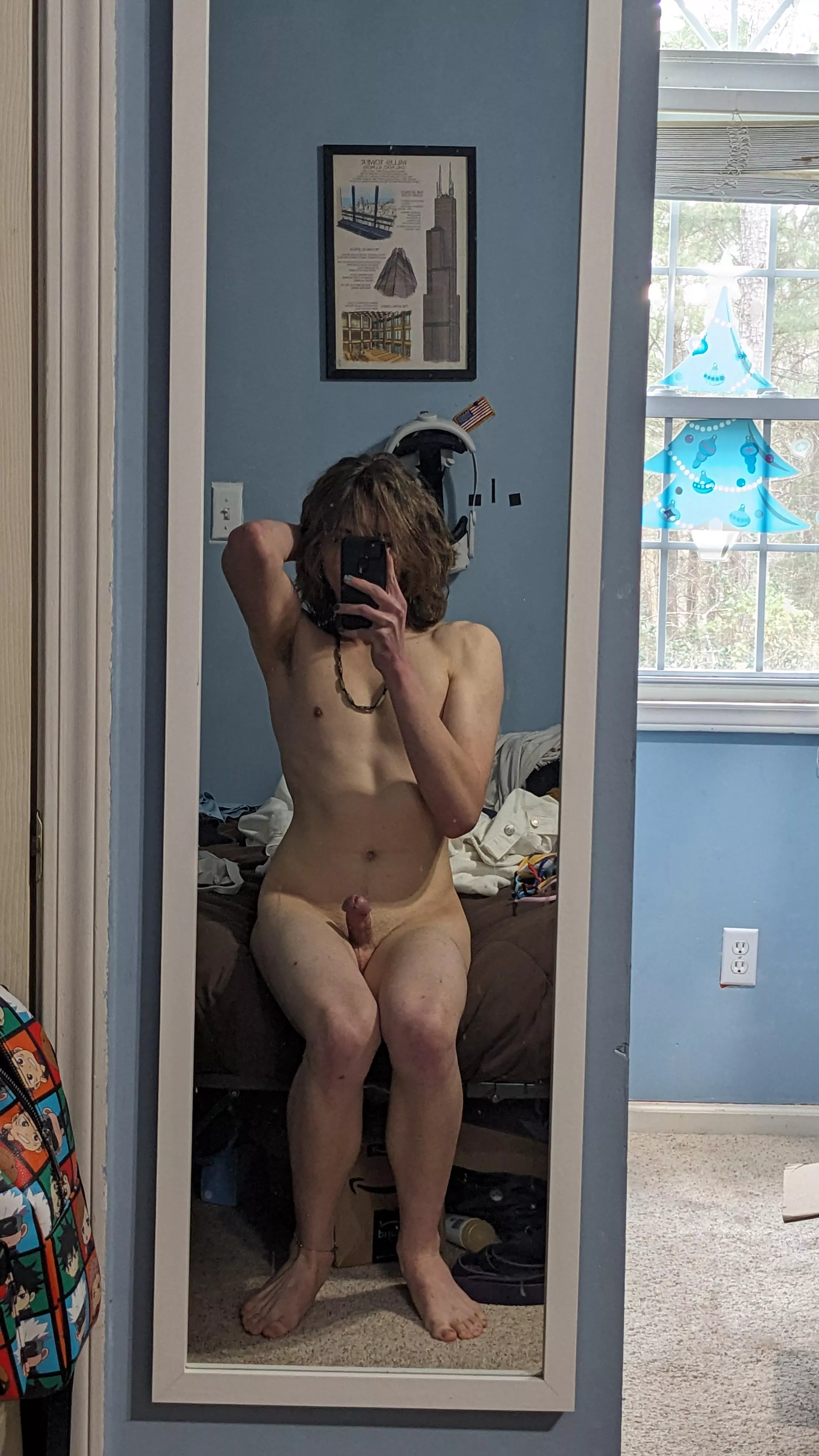 I'm out of ideas for poses 😕 posted by ahappytwink