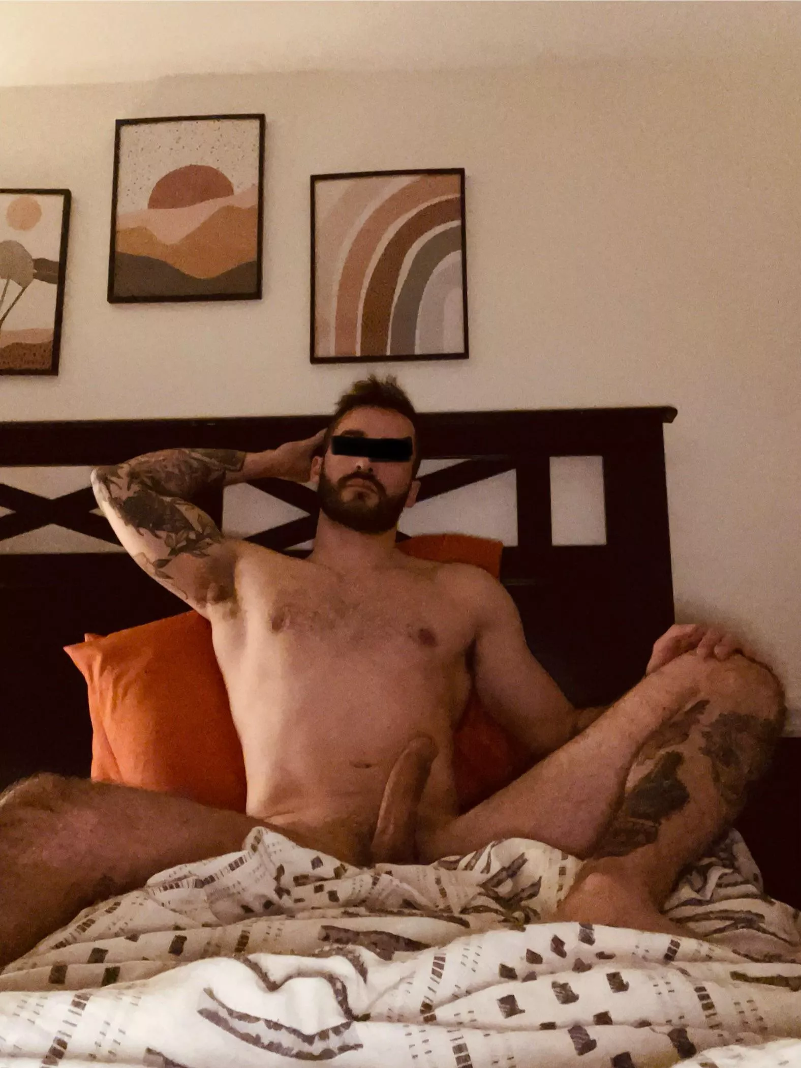 It’s been a lazy day in bed posted by jigglejiggle666