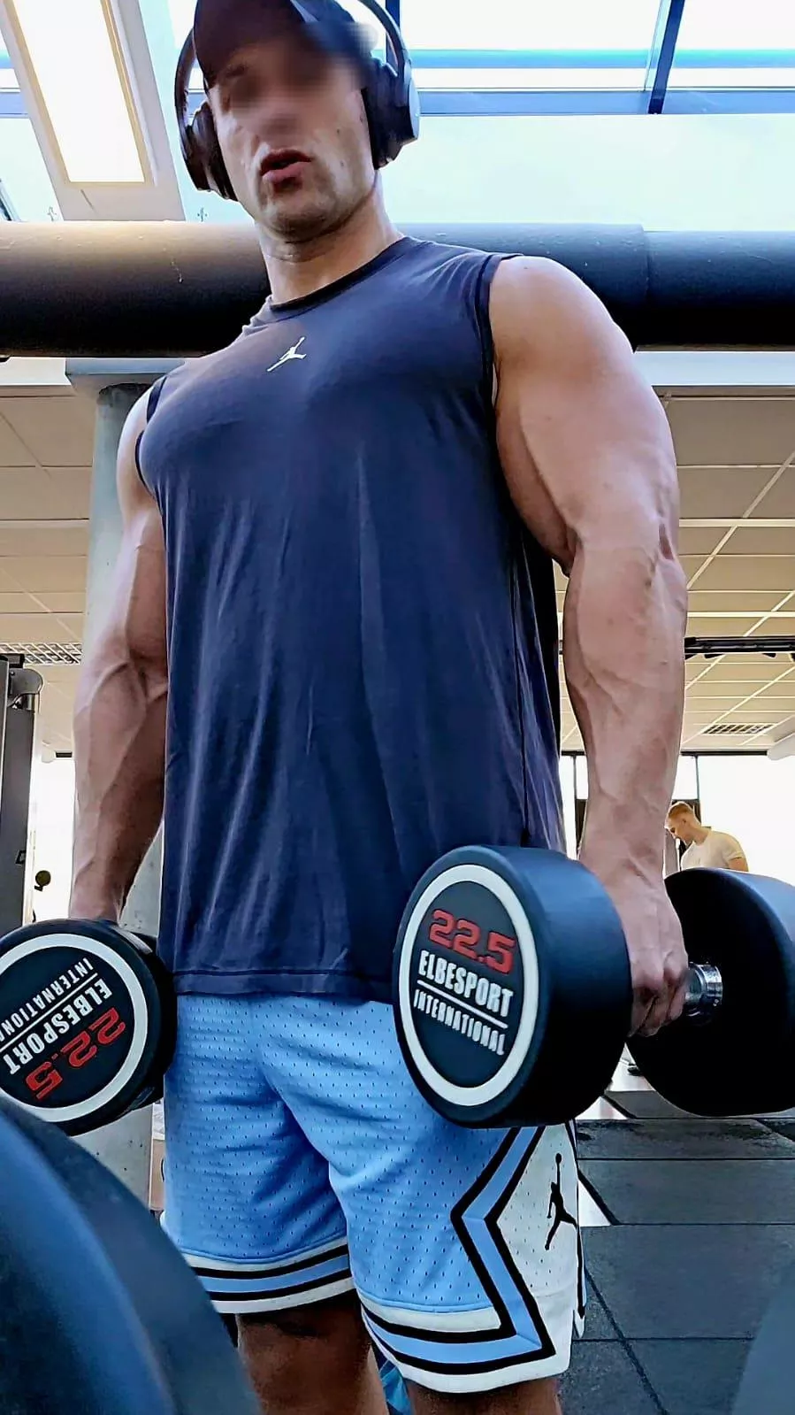 just a little pumped posted by GermanMuscleBoss