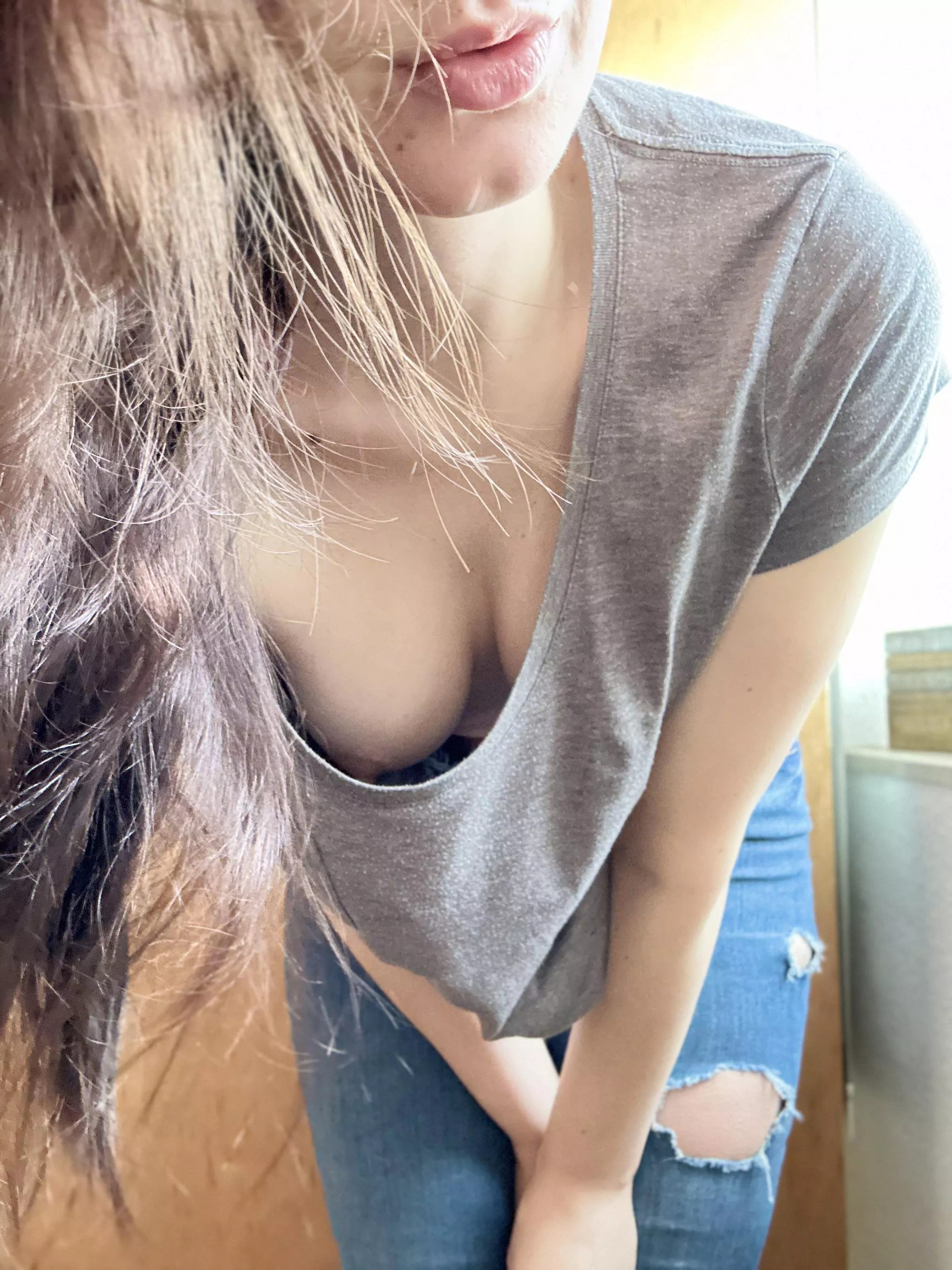 Kisses to all of you 💋 posted by iamBonnieBi