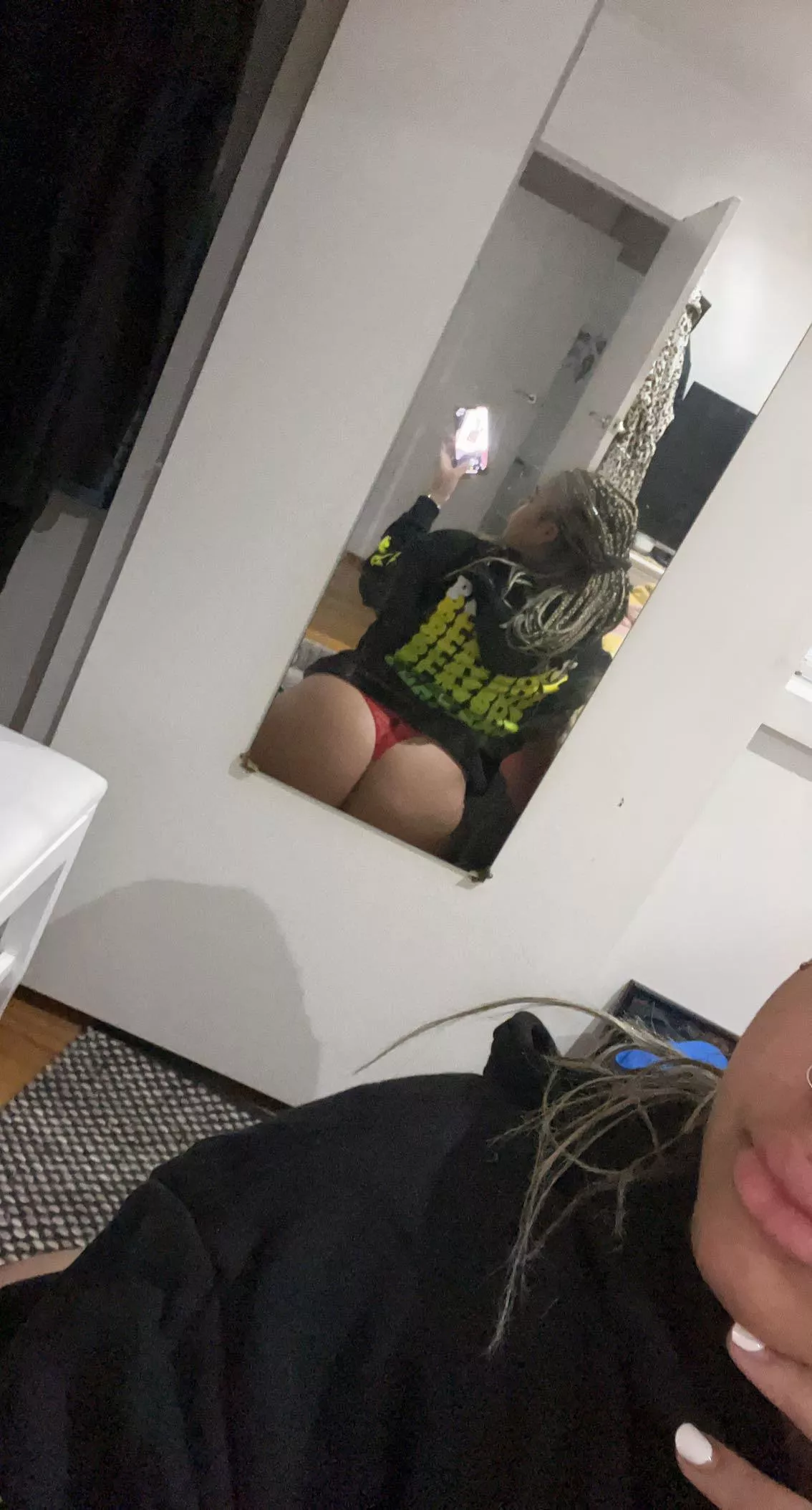 Let me suffocate you with my booty posted by Brocken_Heart