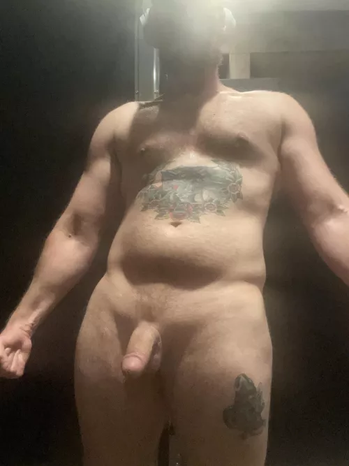 [M]ost people workout to get healthy. We work out to look better when fucking. by BeardedDaddy90