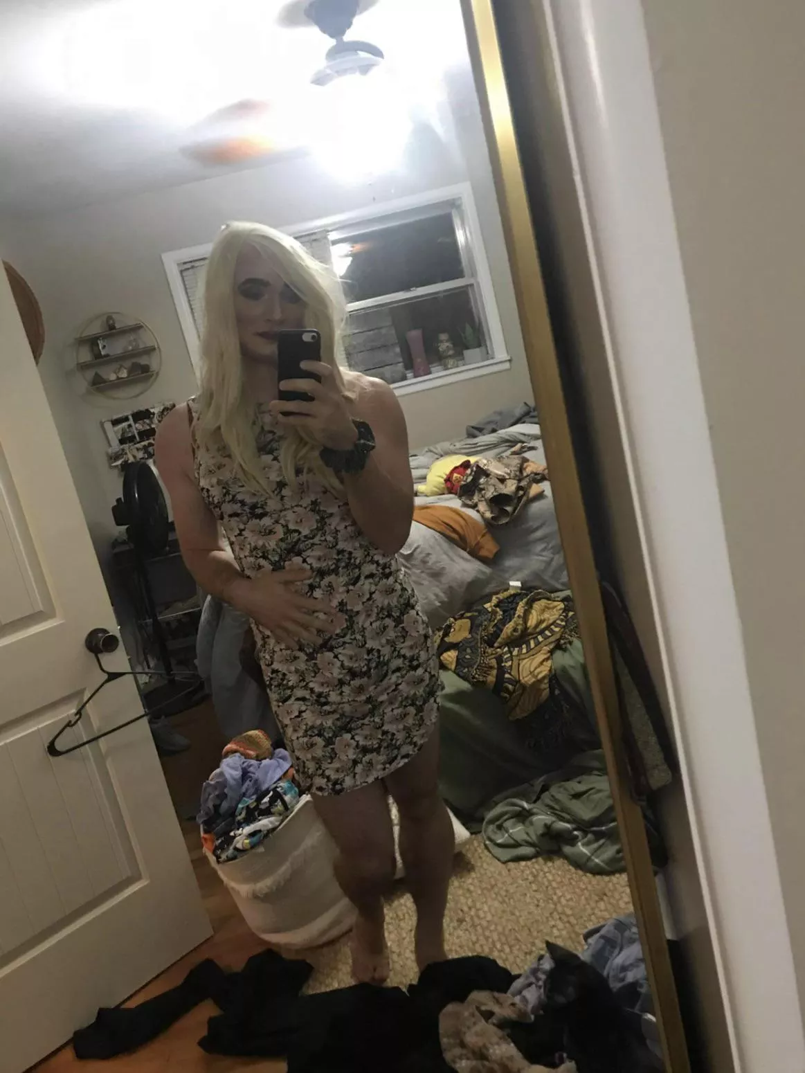 My first time fully dressed 🥰🥰🥰🥰 posted by Silver_Donkey5211