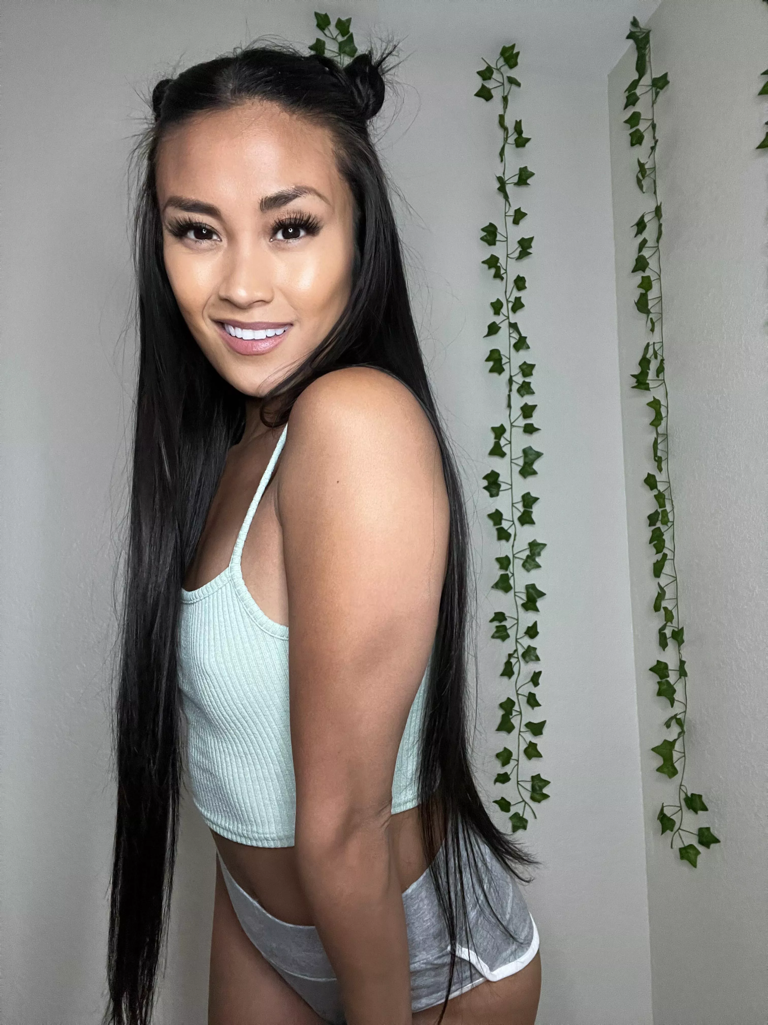 Sunshine(@sunshinesinaxo) posted by sunshinesinaxo