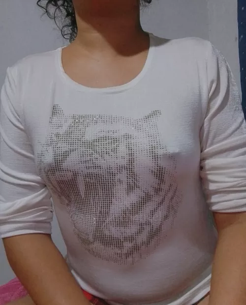 This old shirt still looks kinda good by SashaArch4ngel