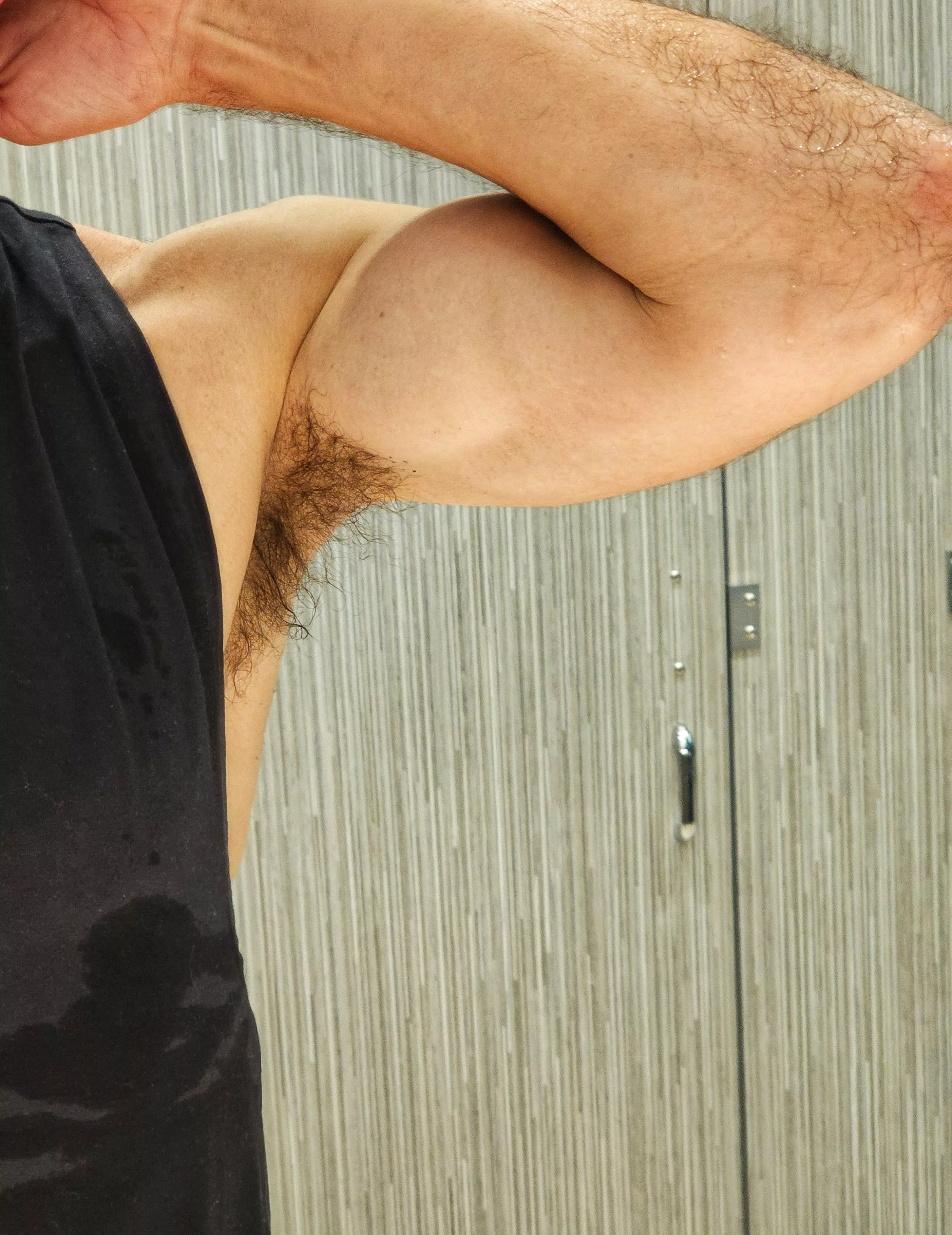 We all know our preferences here, but can you describe a smell of pits you don't like? posted by Hungry_Moose2523