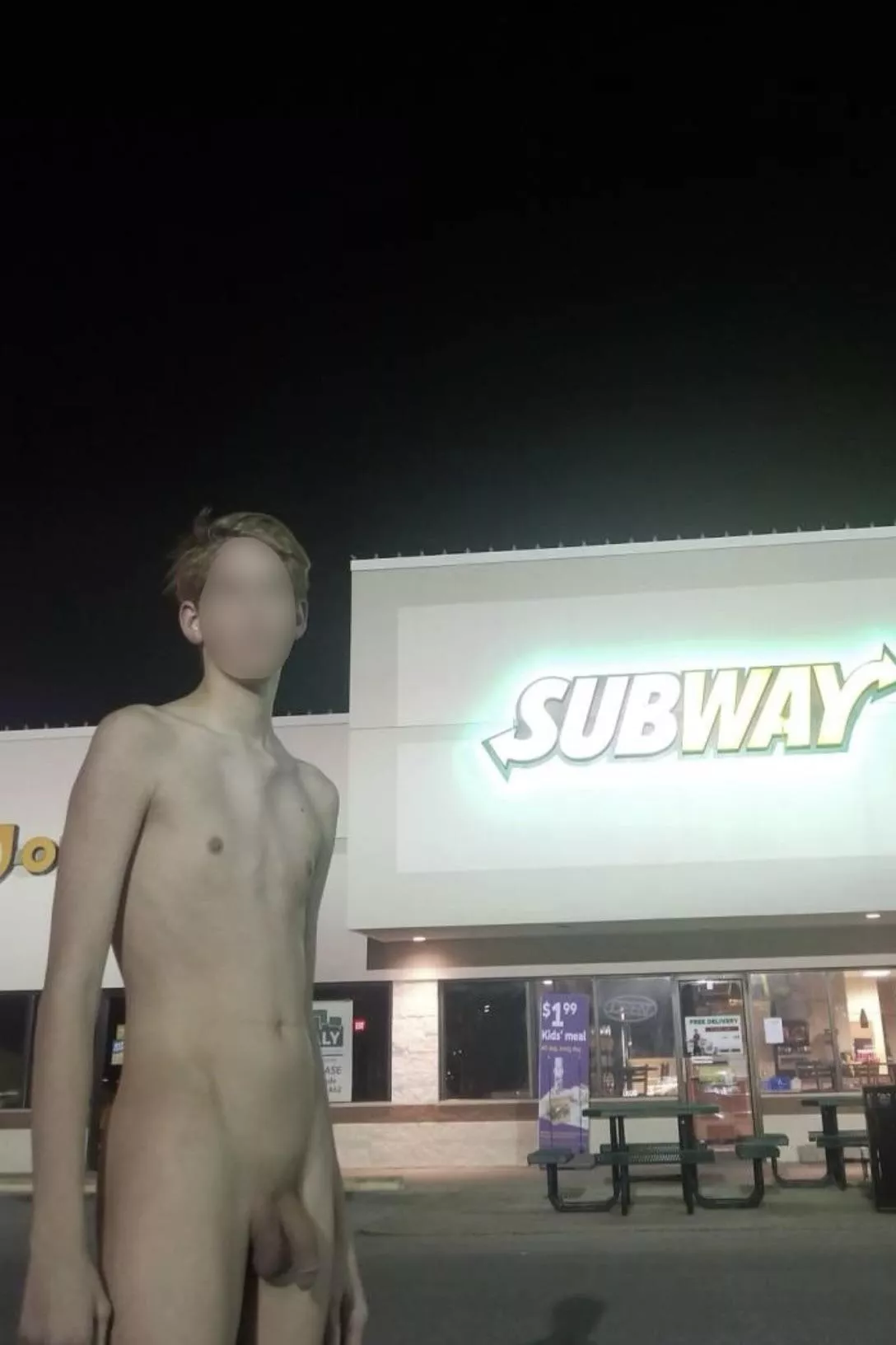 Which would you rather eat? posted by sexyschlong