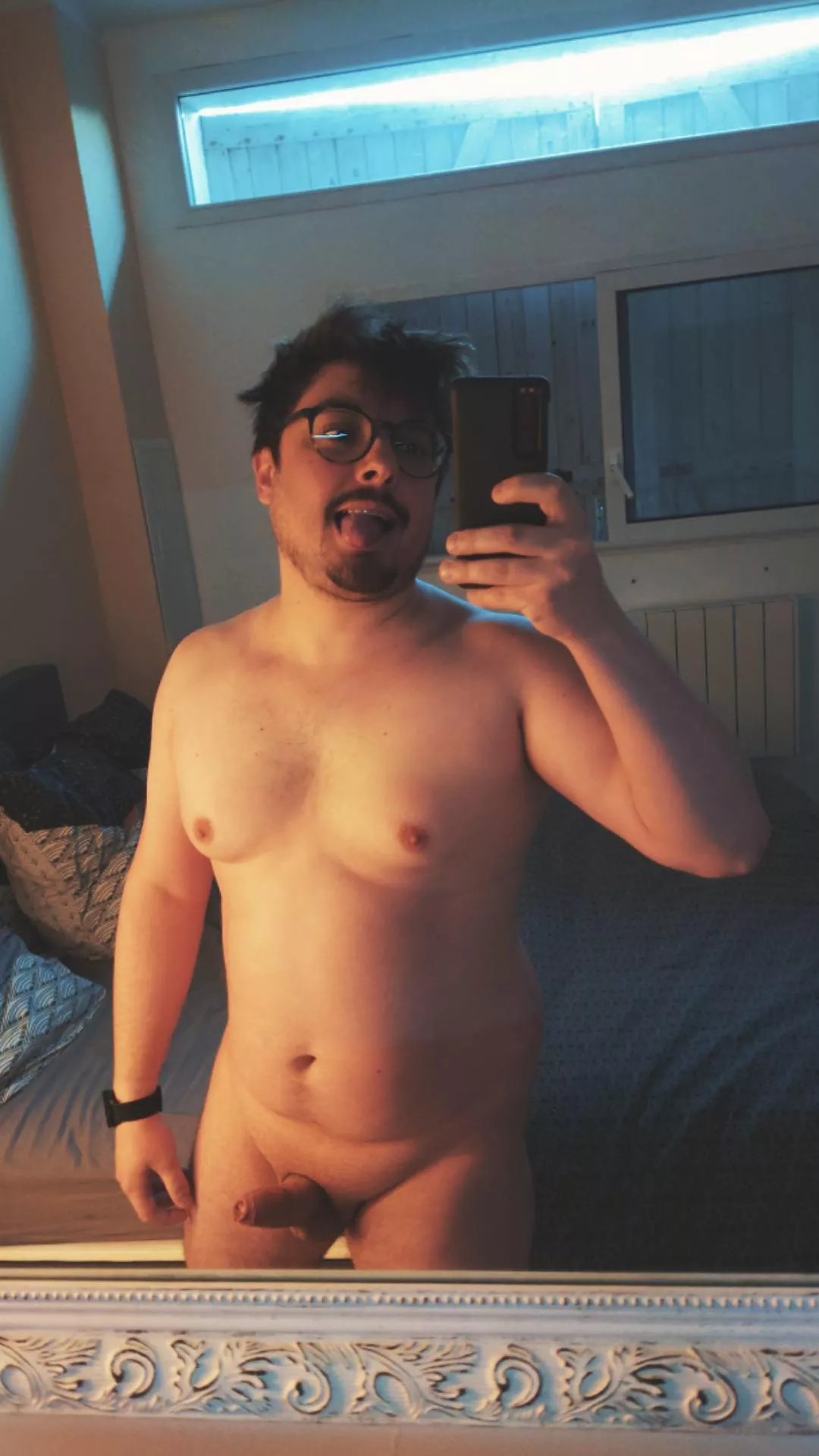 Wood morning but make it tiny ☺️👉🏻👈🏻 posted by Yavos04