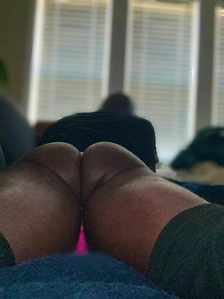 20 mins later I was sucking some cock posted by RogersParkThroat90