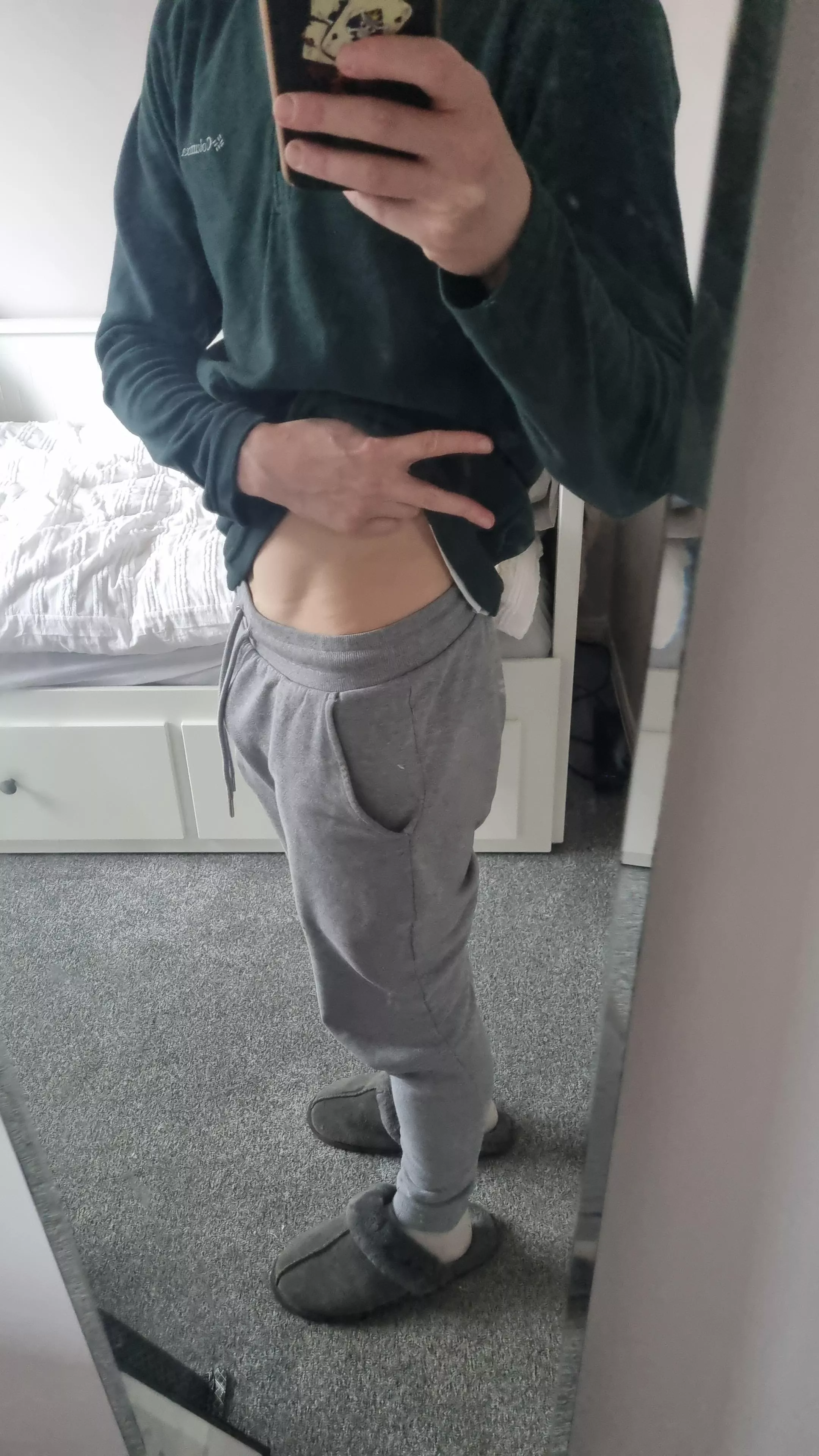 22 UK - I'm a straight guy bored af looking for a bottom to be friends with and get to know. Hmu if you're my age or younger - chldck86. posted by FormerClimate9266