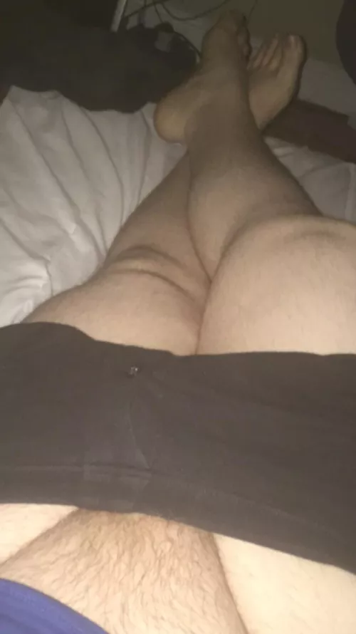 25 horny gaymer. I need gaymer friends by BackgroundBanana8351