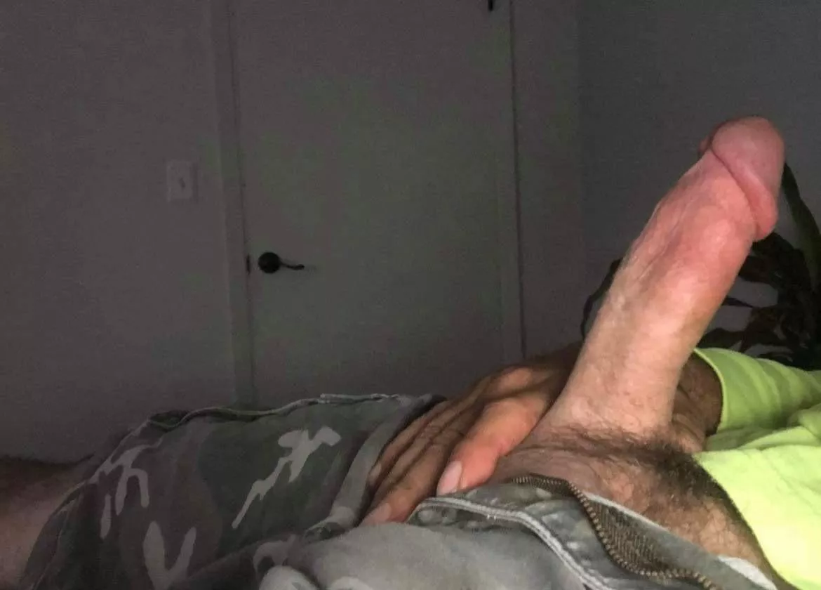 (35) wife hasent sucked it in a long time. Daddy needs his dick sucked posted by jayjones265