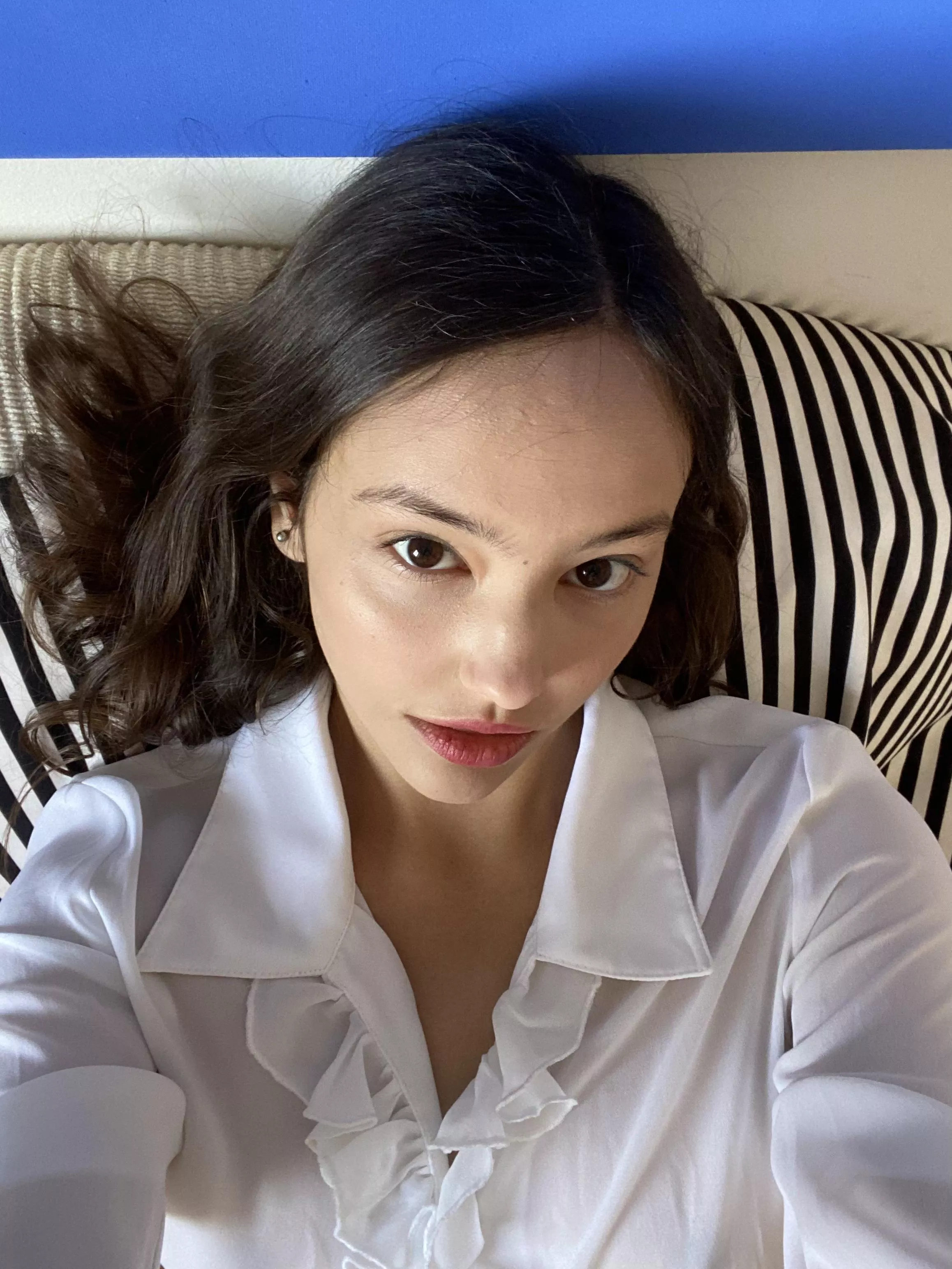 Best make-up: sunshine in my face posted by worthyperfect