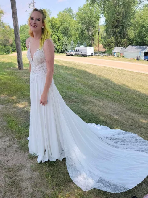 Bride IUTR by Purplelover5512