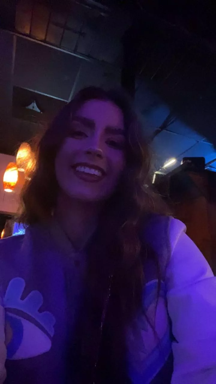 Cute face with the perfect body posted by Toe-Tough237