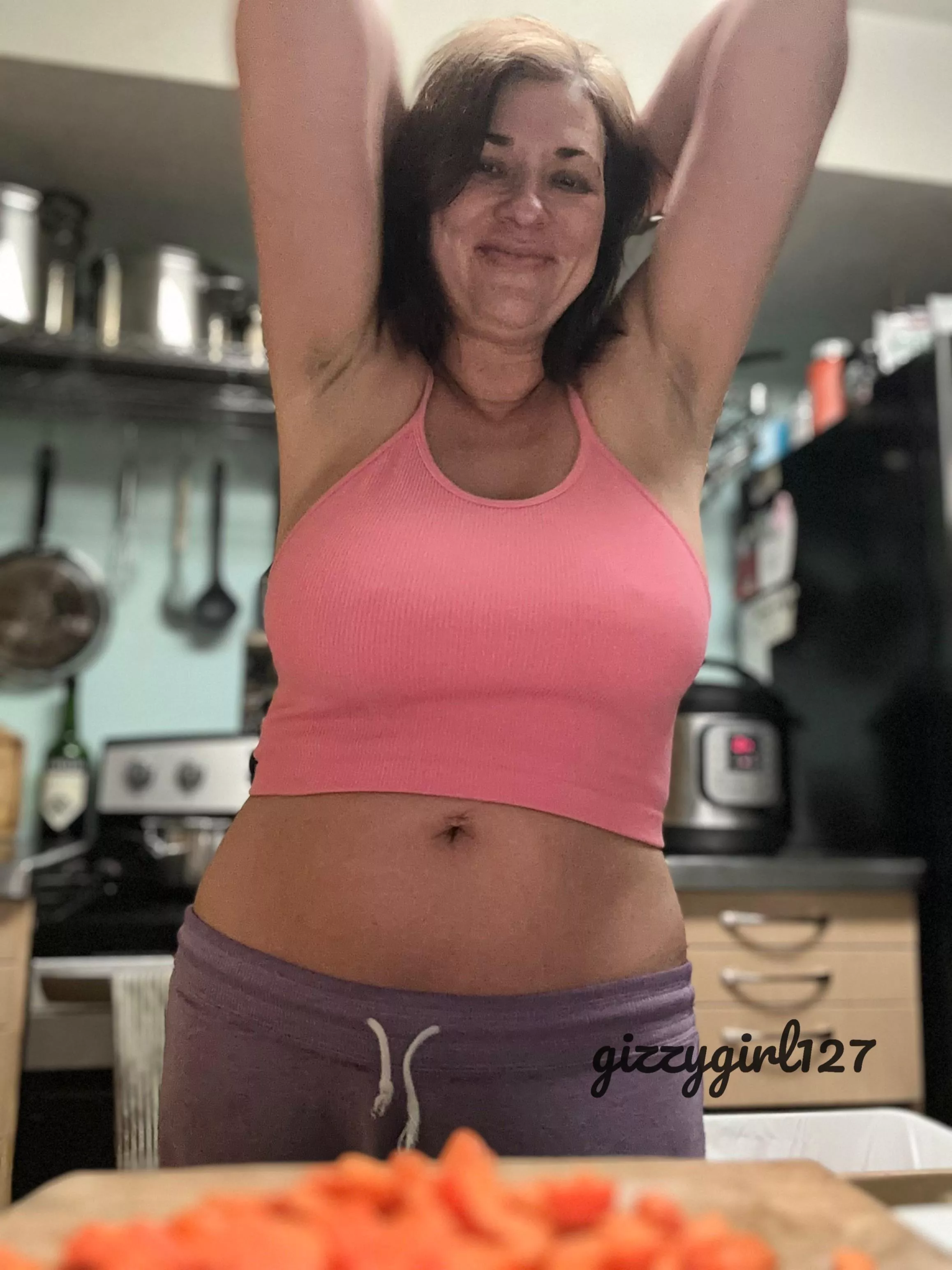 embracing my curves posted by Gizzygirl127