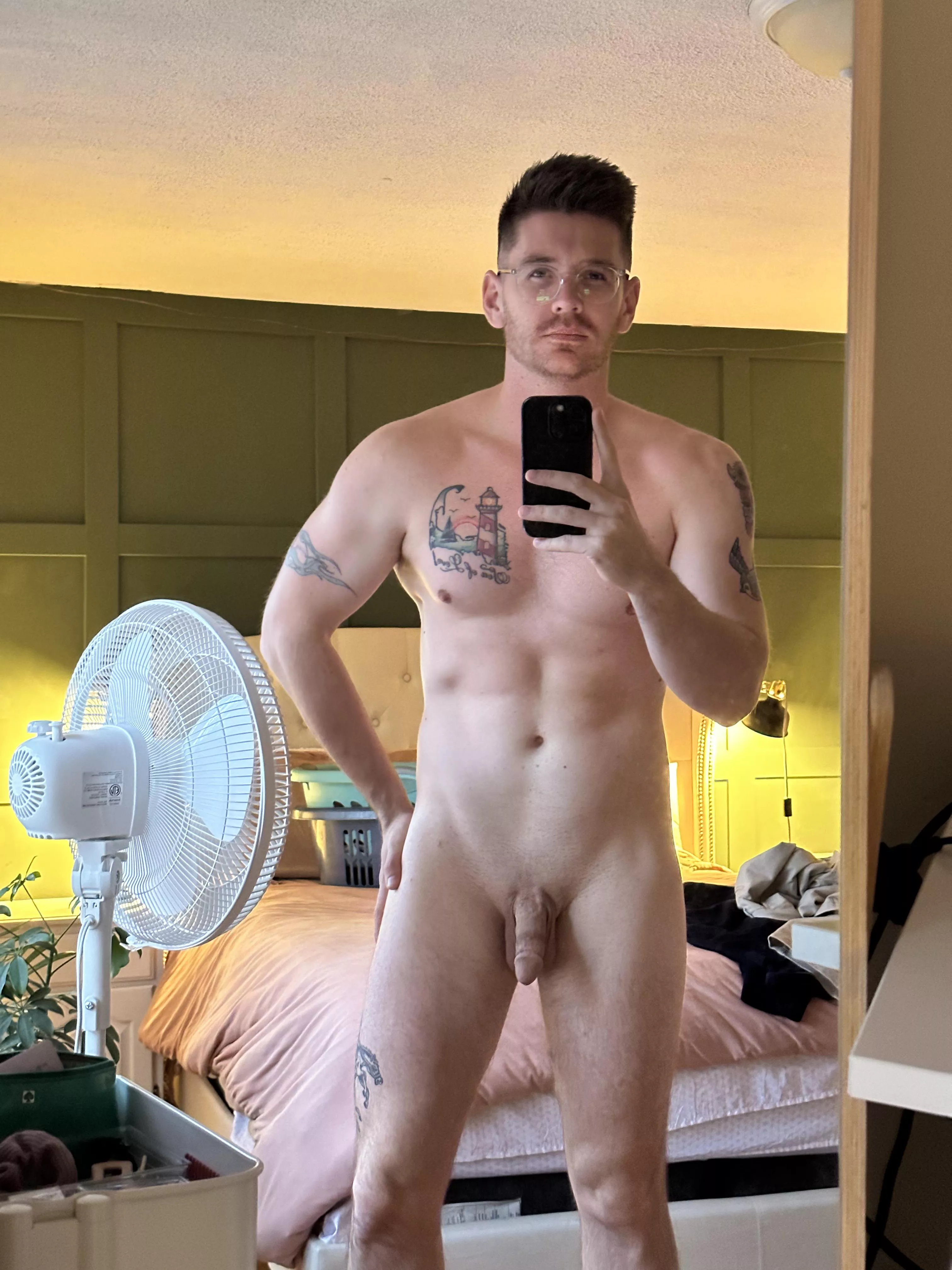 Have slowly grown to love my body without always worrying about what I’m eating and it’s been so freeing - 34 - 5’11 - 180lbs posted by Cambhubby89