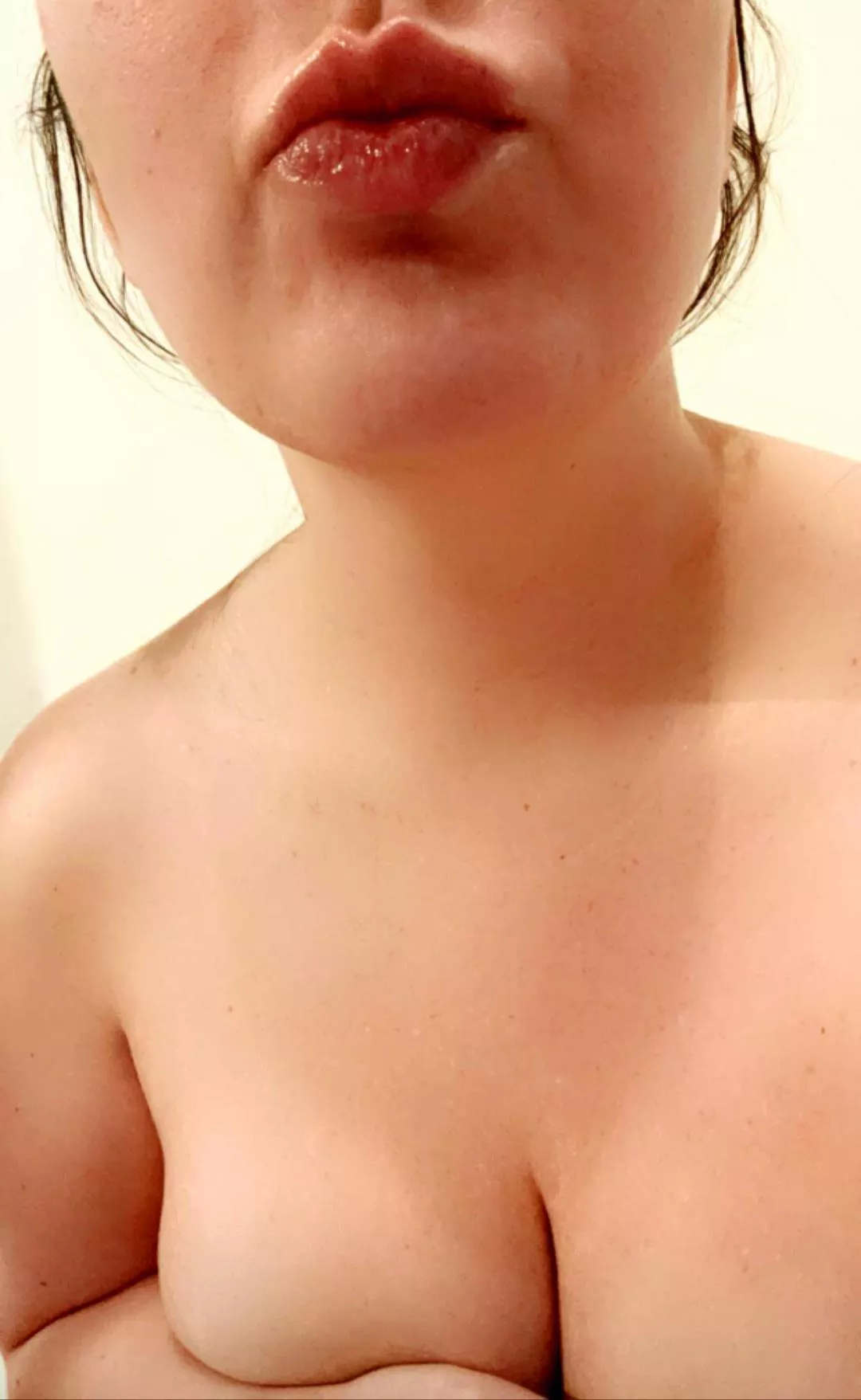 Haven't been with a girl since I was a teen, im in my thirties now and miss it.. posted by northendelight