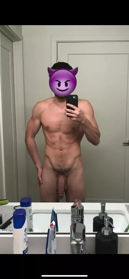 how’s it hanging? by swisherthefisher