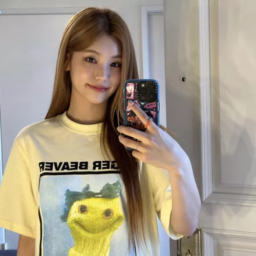 Hwang Ye-ji ... by BusyFlower9