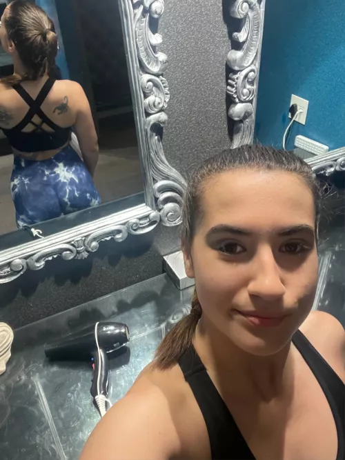 i think something would look better with your cum on it by strawbrrycupcakes