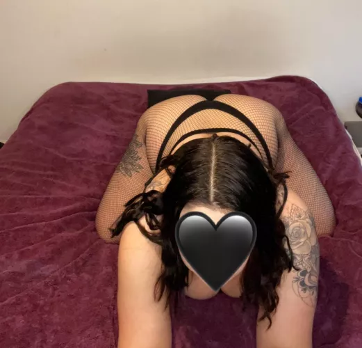 I’m on my knees for you ;) @domatrixx93 by doma-trix93