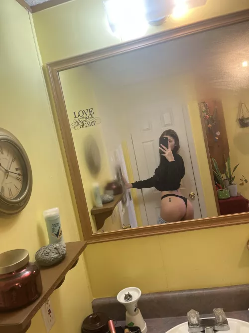 Live from mamaws house by fiercechick0