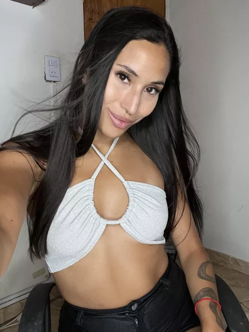 My top has glitter and I love it by sexy-chloe