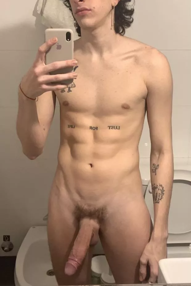 nicely shaped it’s fun 😈 posted by lifesizedoll00