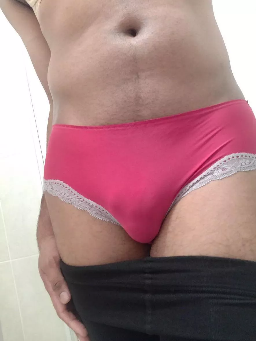 Pink day 💖 posted by hannah0694cd