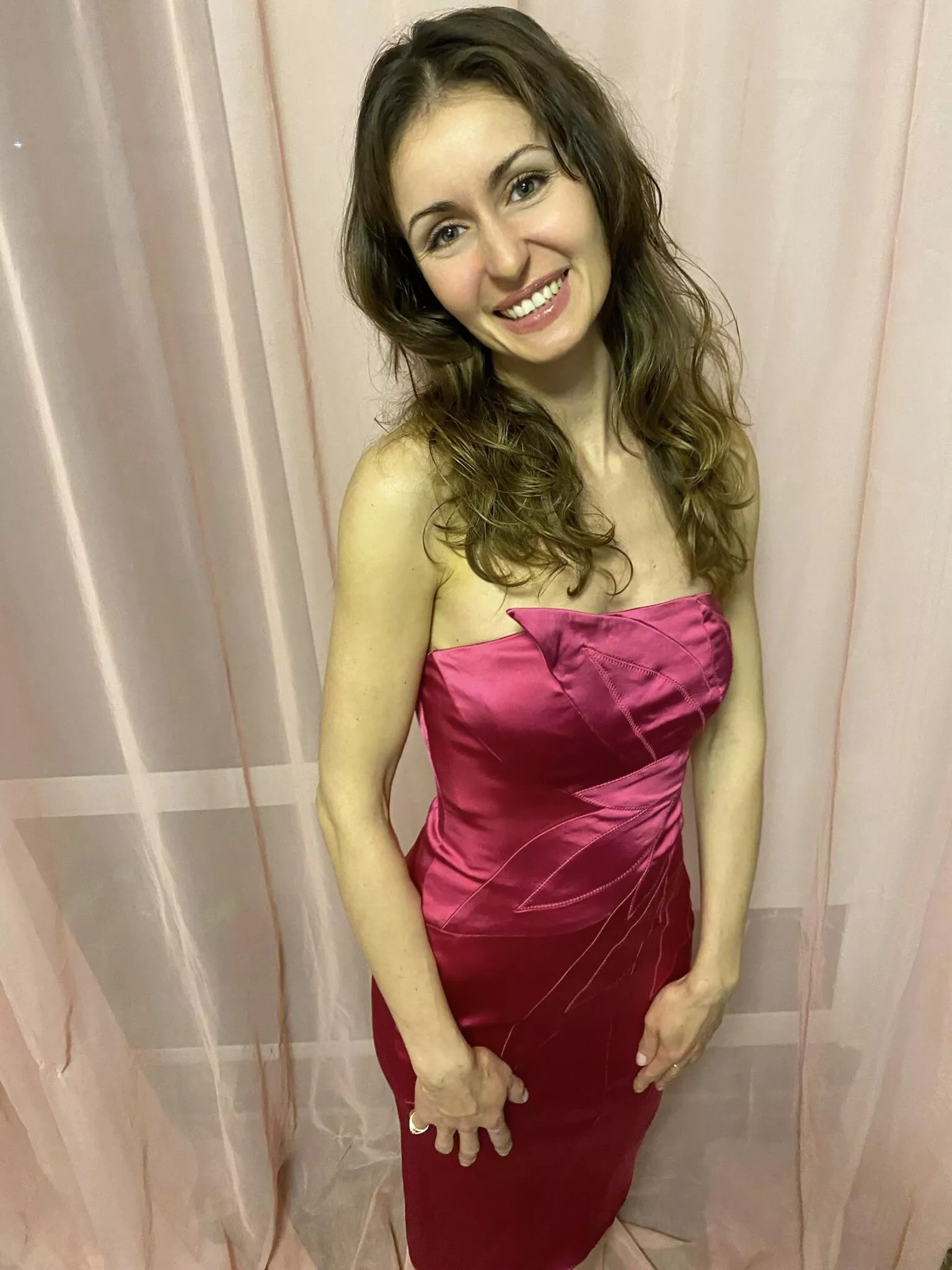 This dress is more than 10 years old, I hope it still suits me. posted by Viki_soul