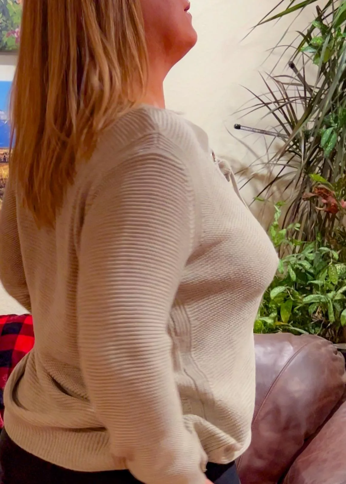 Tuesday’s titties… posted by Lady-Willow