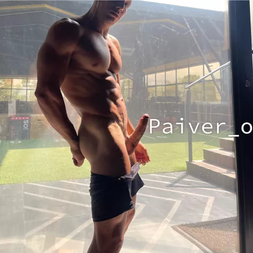 Wanna be my gym bro?💪 by Specialist_Chair_225