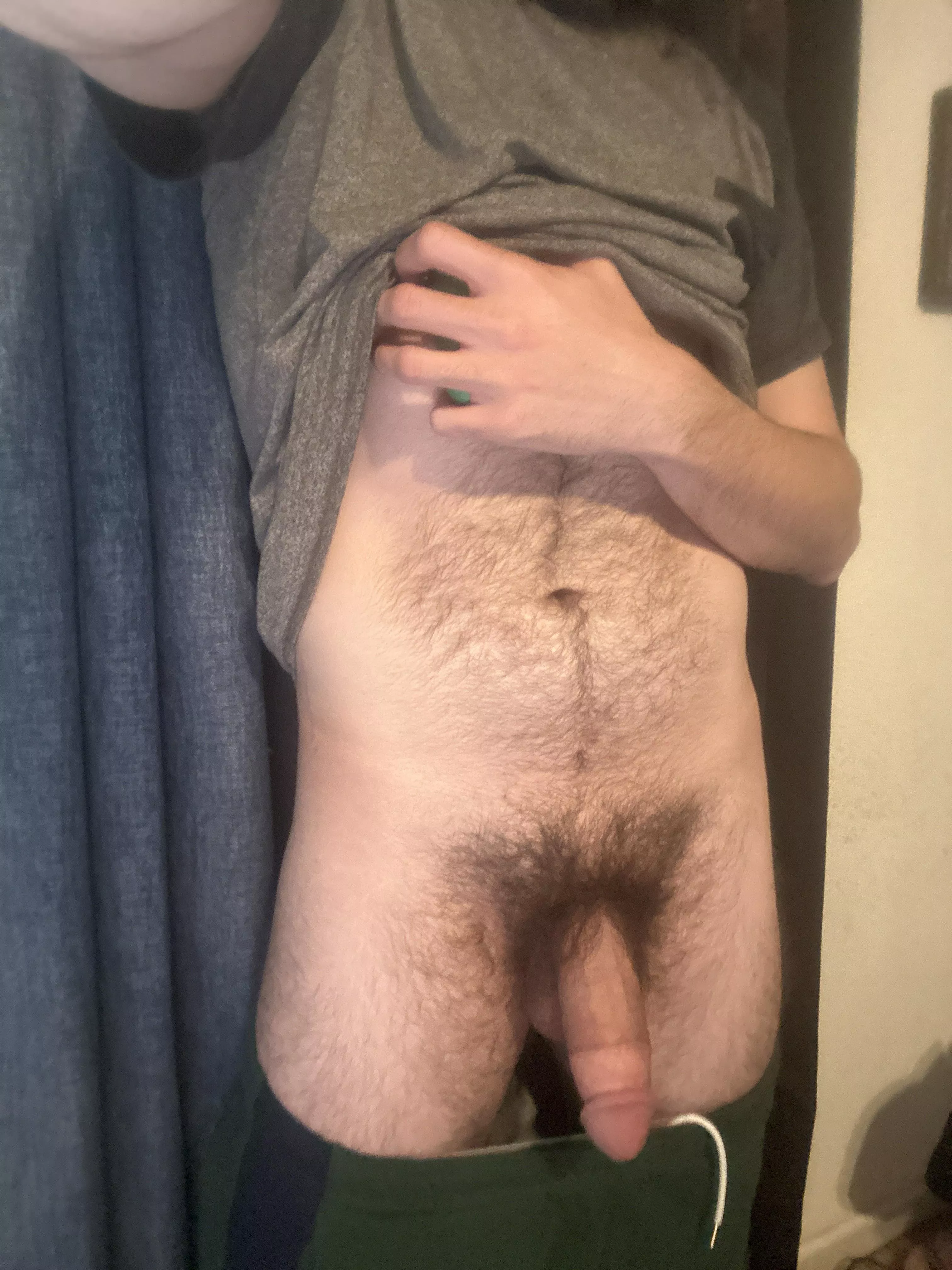 22 , trying to make a laidback nsfw group chat for us horny mofos so we can jerk together. Straight or gay it doesn’t matter. Hmu if ya want ;) posted by 259hi