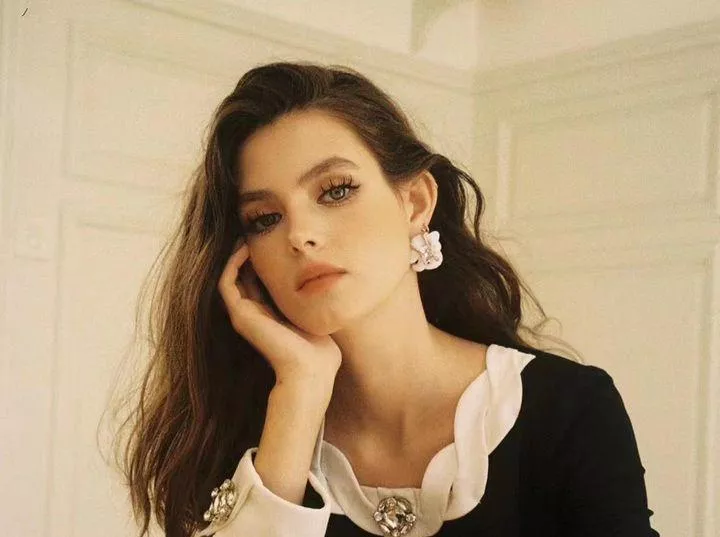 Anastasia Vestram posted by funmx