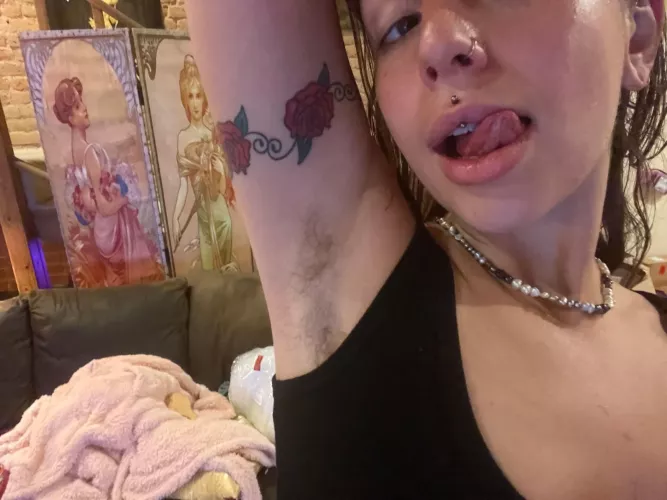 Are you a bush guy or an armpit guy? by kmifghfghfghyt