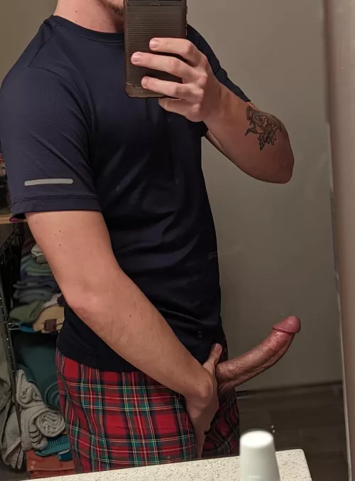 Be good and give it a rating. by Daddy_Jacoby