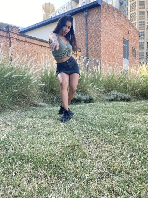 dancer girl F20 IUTR by ClaraR_Z2